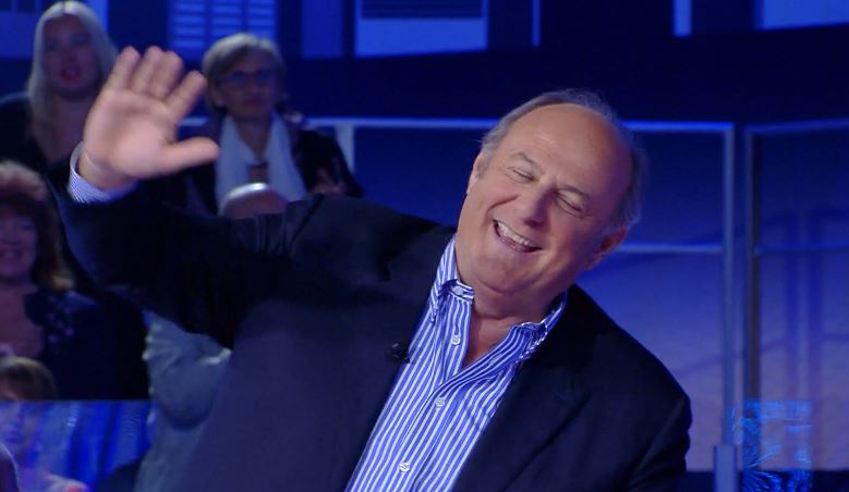 Gerry Scotti “in esilio” in Polonia per registrare il “Milionario”