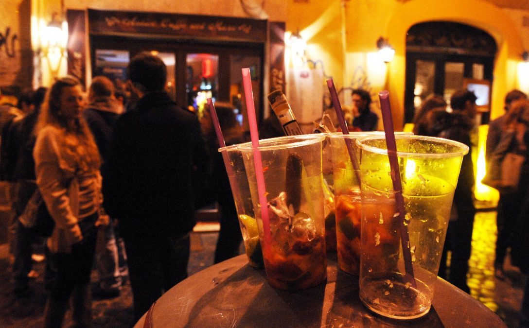 Controlli serrati nei locali della movida Alessandrina