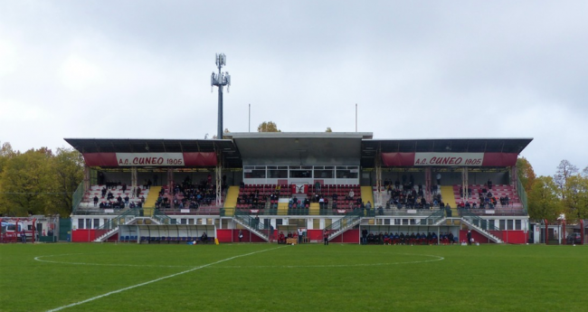 Cuneo e Pro Piacenza 20-0. Una partita-farsa