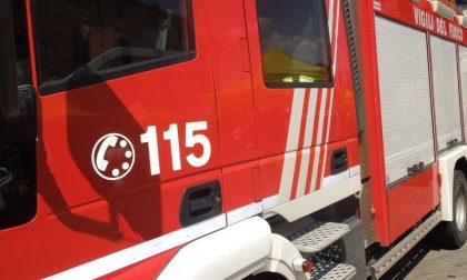 Incendio in via Savonarola ad Alessandria: una persona intossicata