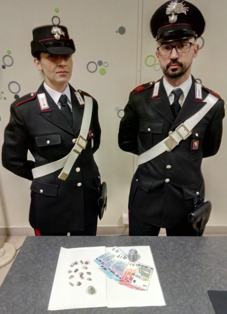 Acqui: minori spesso trovati in giro per la città a commettere reati.
