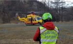 Ragazzo cade nel crepaccio, gira un video ridendo