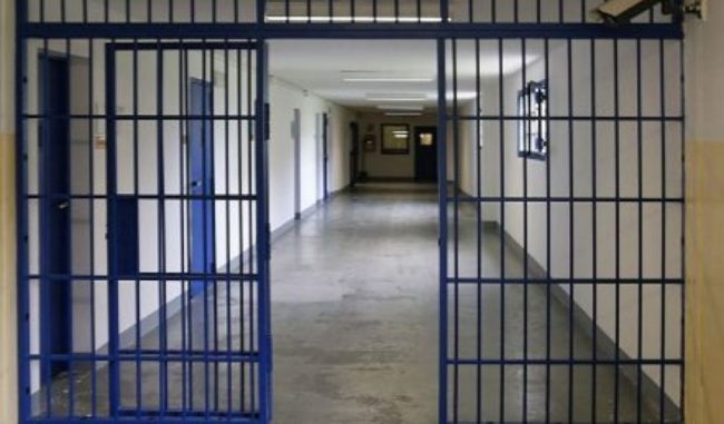 Torino, allarme nel carcere: aggressione a un agente e crolli nel Padiglione B