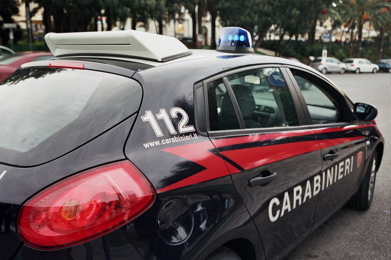 Rissa tra vicini a Tortona: coinvolta anche una donna incinta