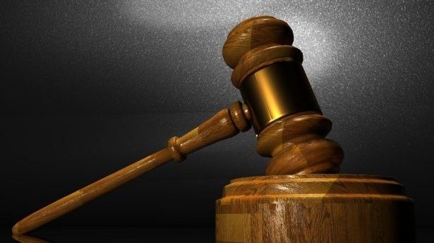 Genitori-nonni: la Cassazione ridà la bambina alla coppia di Casale Monferrato
