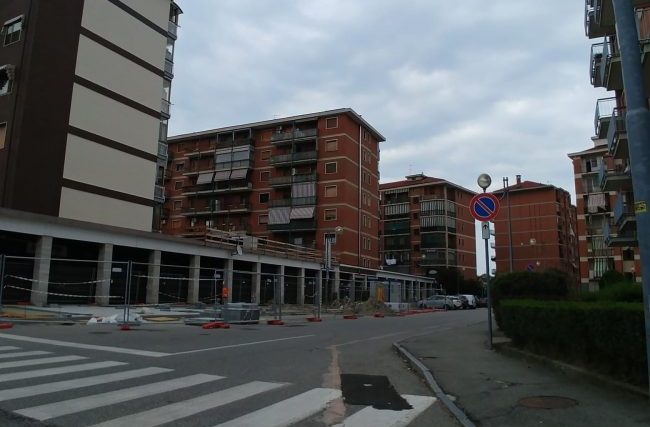 Ispezione al cantiere edile pubblico: tre lavoratori irregolari