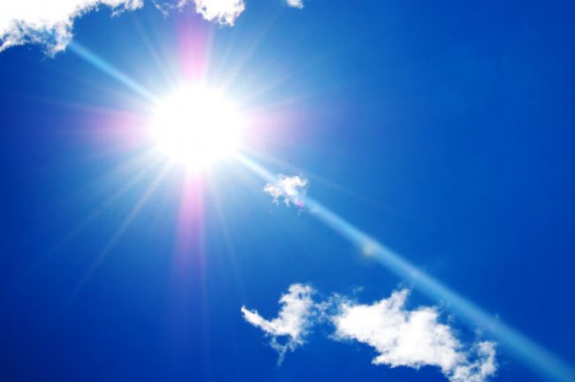 Quando la disinformazione scotta di più del sole: pollice verso sulla fake news sulle creme solari