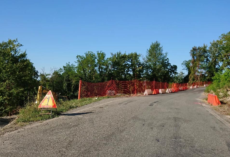 Strada Trino-Camino: in vista l’allargamento del ponte