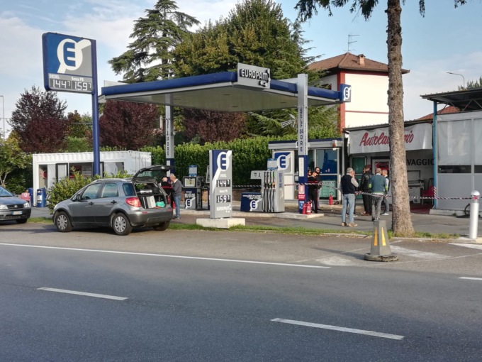 Basaluzzo, titolare distributore in codice giallo a Novi: ferito da uno sparo