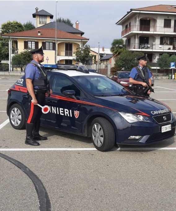Non rispetta gli arresti domiciliari: portato in carcere