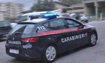 Torino, bloccato uomo che si cospargeva di benzina davanti al Tribunale