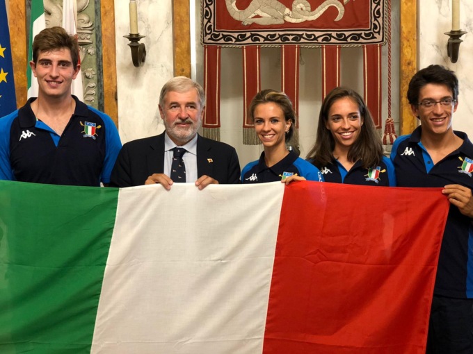Gli atleti del Rowing Club a Palazzo Tursi