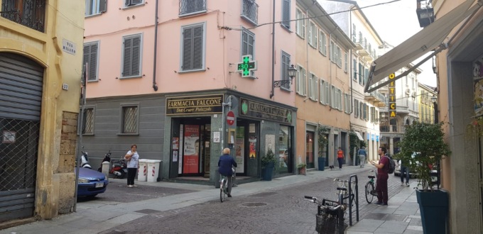 Alessandria: linee guida per esposizione di merci fuori da esercizi commerciali