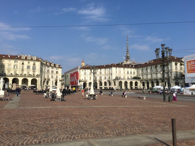 Torino: differito il versamento della tassa di soggiorno
