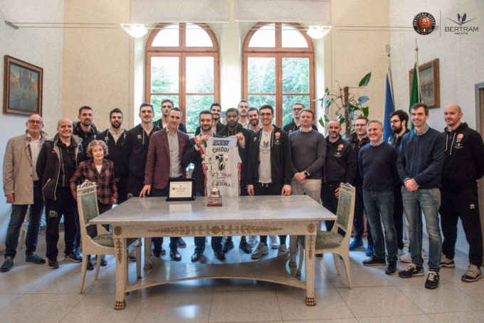 Tortona: il sindaco Federico Chiodi riceve la Bertram Derthona