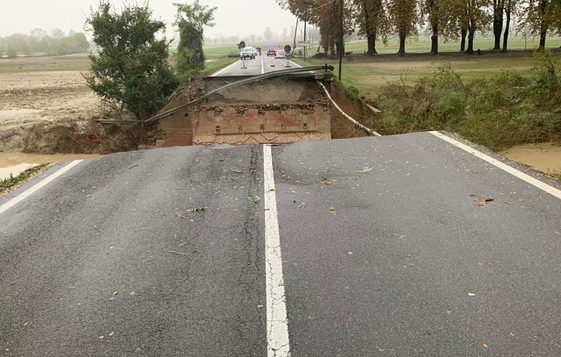 Alluvione, i sindaci accusano e Arpa spiega: ” Si è trattato di un blocco atmosferico non facilmente prevedibile”