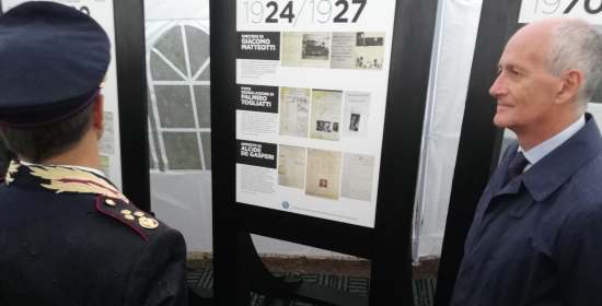 Inaugurata la mostra  “Frammenti di Storia”