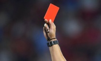 Maxi squalifica per calcio all'arbitro negli amatori