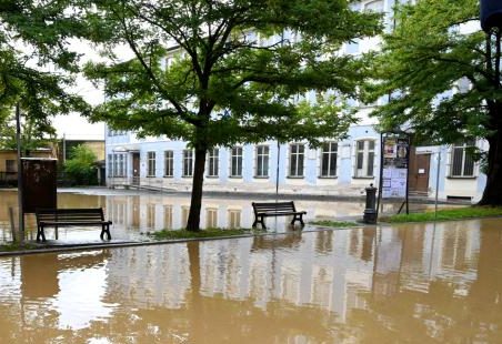 Maltempo: allagamenti causati da scarichi ostruiti e record di pioggia nel Novese