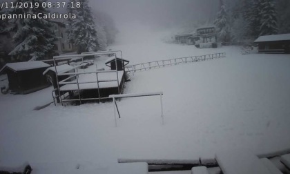 Neve nell'Appennino alessandrino, giornata di pioggia in pianura