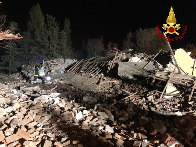 Esplosione Quargnento, la chiamata del carabiniere alla centrale subito dopo l’esplosione