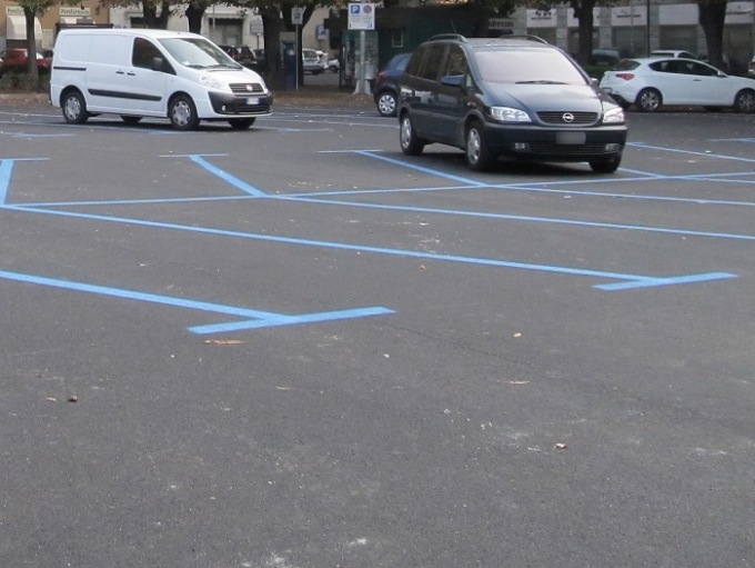 Sant’Evasio: parcheggi gratuiti il 12 novembre