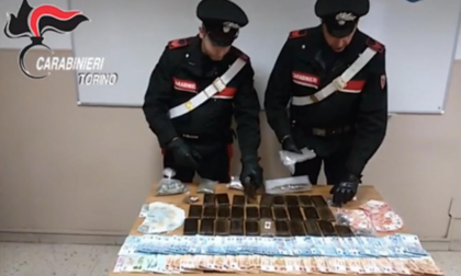 Banchette: giovane sorpreso in casa con hashish e marijuana, arrestato