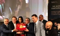 Raccolti 420.000€ all'asta mondiale del tartufo bianco