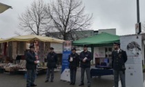 Il camper di "Questo non è amore" ieri a Ivrea