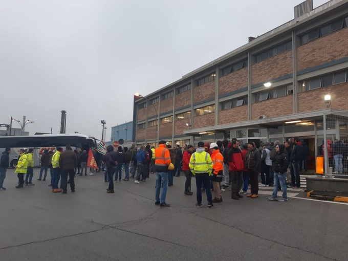 Ex Ilva: prove di negoziato, oggi nuovo incontro