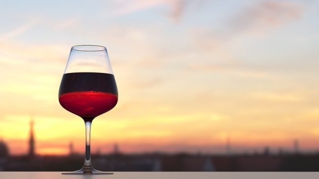 Spacciano per vini “doc” quelli da tavola: multe per 5 aziende di Alessandria e Cuneo