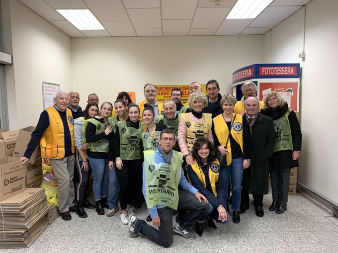 Alessandria: Leo e Lions raccolgono 4306 kg di generi alimentari