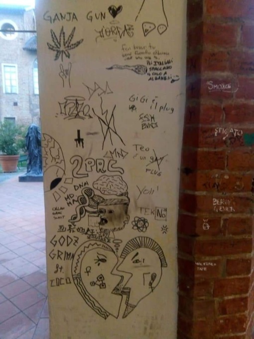 Casale: vandalizzato il chiostro di Santa Croce