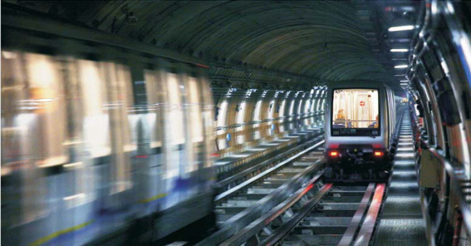 Sospetto bomba nella metropolitana di Torino, chiusa la tratta tra Porta Nuova e Bengasi