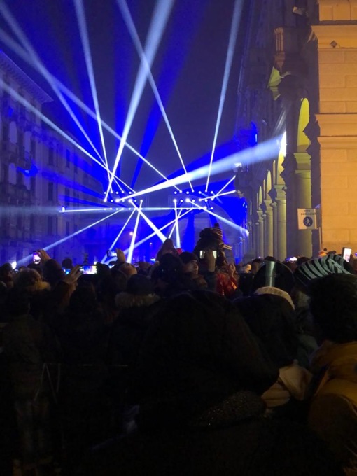 Alessandria festeggia il Capodanno 2024 con il dj set live in piazza Marconi e il concerto del 1 gennaio
