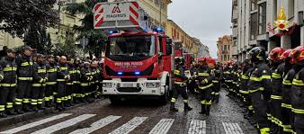 La moglie di uno dei 3 Vigili del Fuoco: 2020 accomodati pure, non portarmi via nessun altro