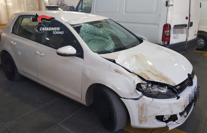 Uomo travolto e ucciso nel Torinese, trovato pirata della strada