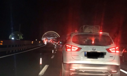 Coda sull'A26 tra Genova Voltri e Masone