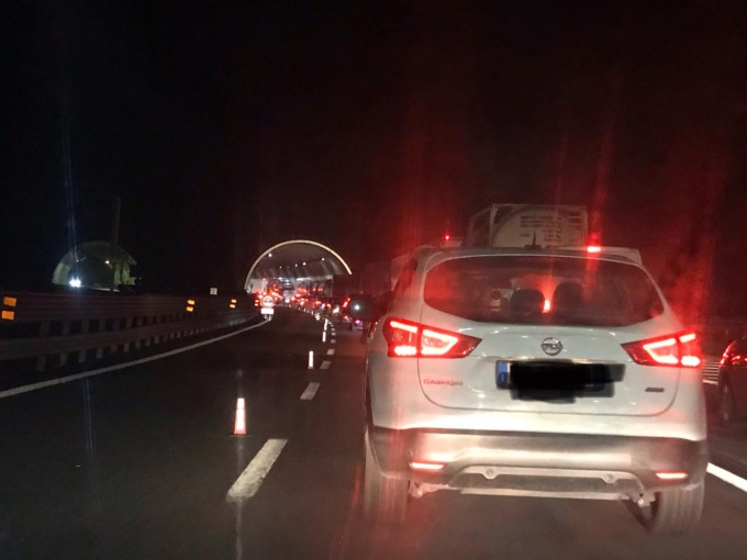 Coda sull’A26 tra Genova Voltri e Masone