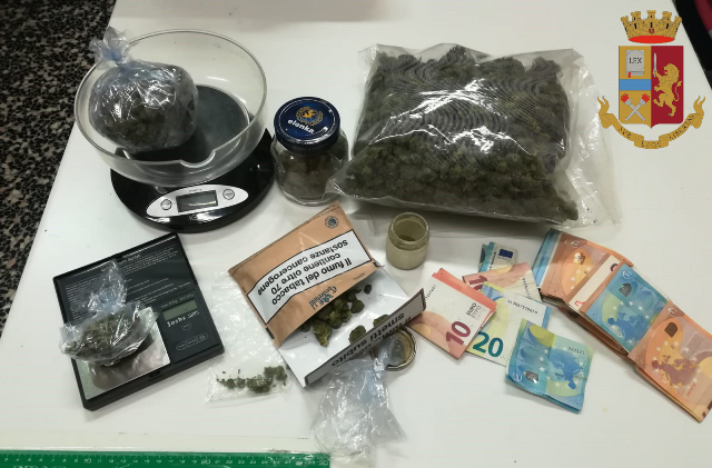 Torino: arrestati padre e figlio per spaccio a Lucento