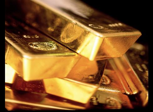 Rapina alla titolare di un compro-oro