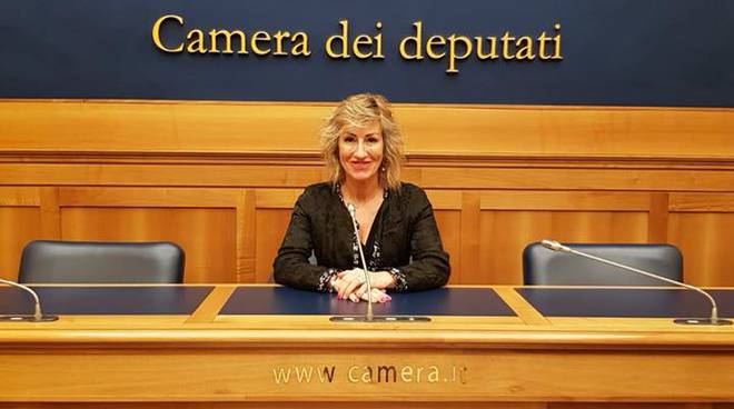 On. Ciaburro (FDI) su milleproroghe: “Nuova burocrazia per comuni”