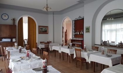 Bar e ristoranti chiusi alle 23: la Regione Piemonte non ci sta