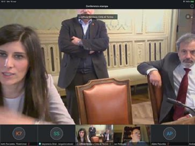 Torino, Sindaco Appendino: incentivi sul lavoro agile