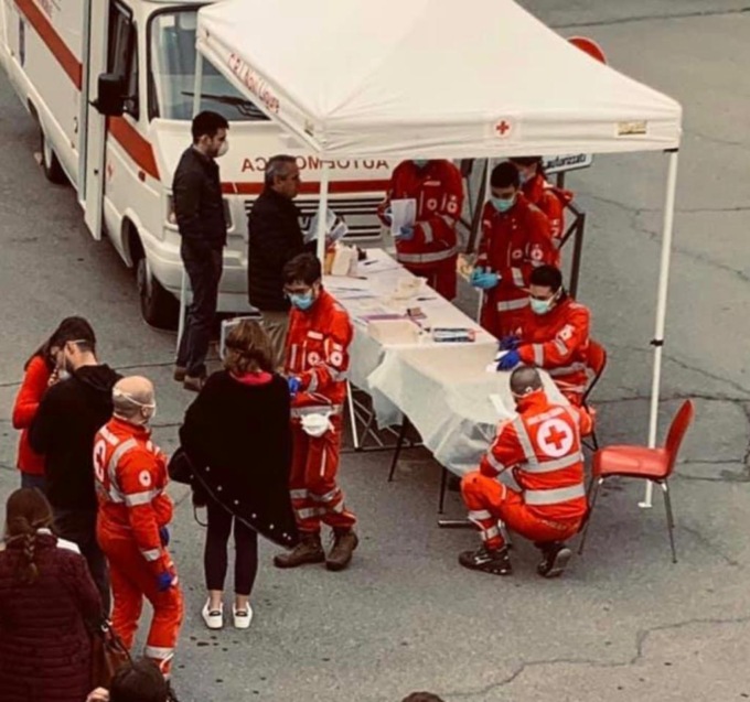 Novi Ligure: oltre 200 persone in coda per donare il sangue