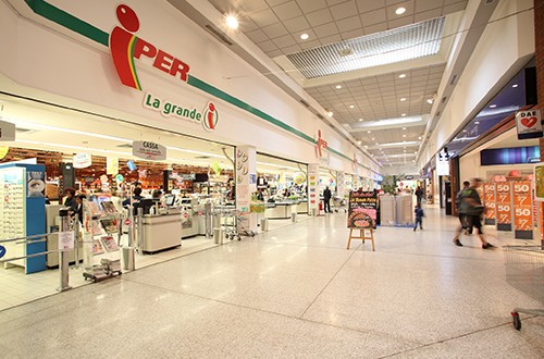 Tortona: sciopero dei dipendenti Iper per commemorare collega scomparso