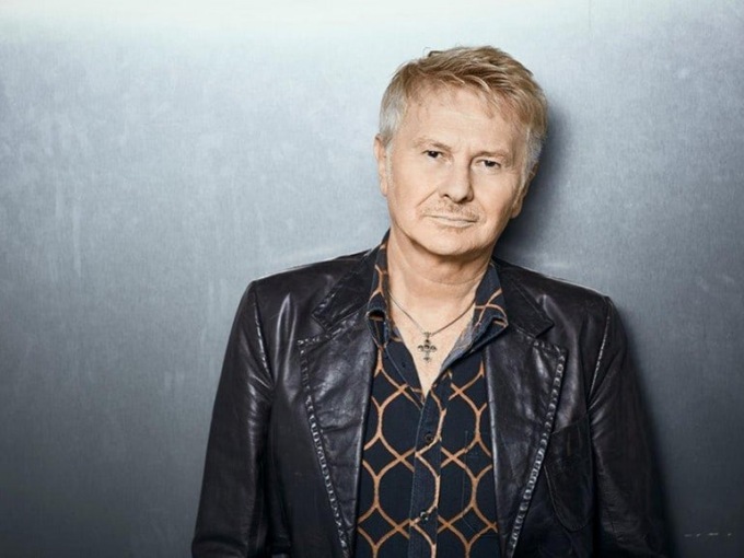 Ron: “Il virus blocca la creatività”
