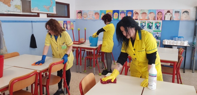 Sanificazione in corso nelle scuole astigiane