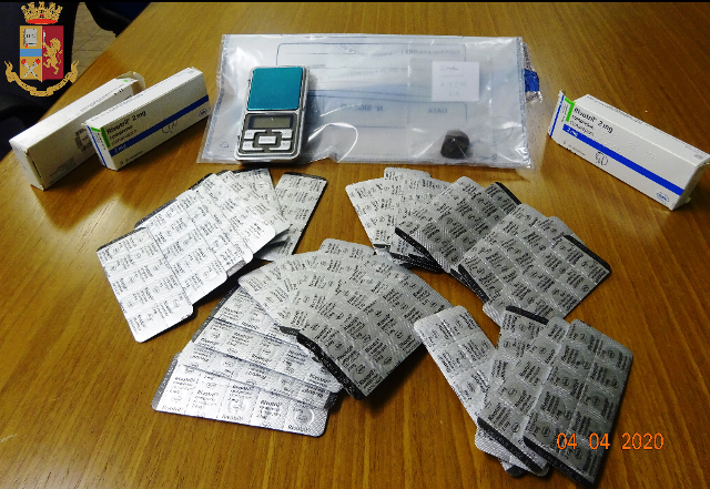 Torino: due denunce e due arresti per possesso e spaccio di droga