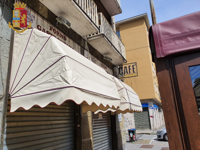 Coronavirus Torino: chiusi per 5 giorni due esercizi commerciali